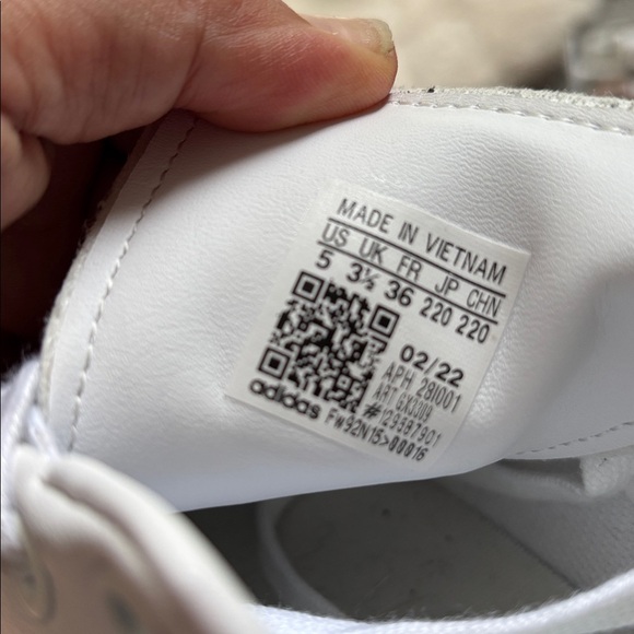 Adidas originals: Stan Smith Xtra Sneakers (3 Colorways!) size 5 - Picture 9 of 9